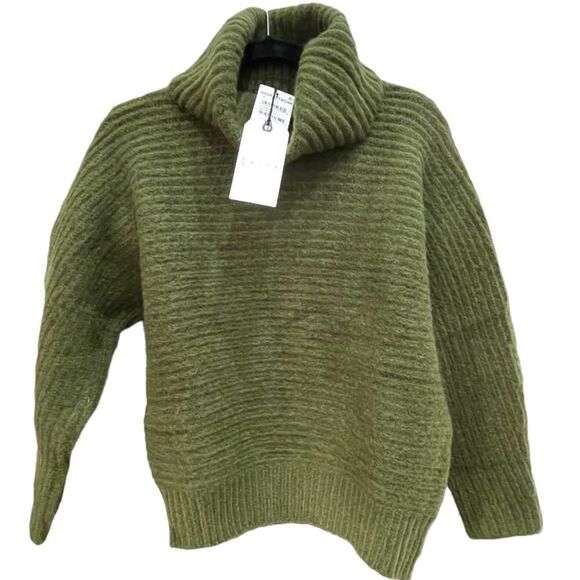 LEITH Women’s Cozy Neck Dolman Olive Green Thick Sweater Size Small NWT - Picture 2 of 5